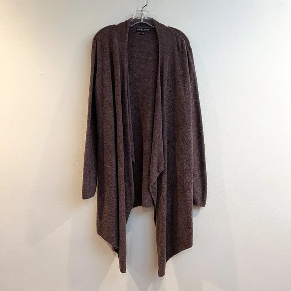 Sold - Picture 3 of 10